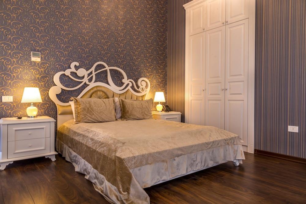 Premier Old Gates Hotel Baku Exterior photo
