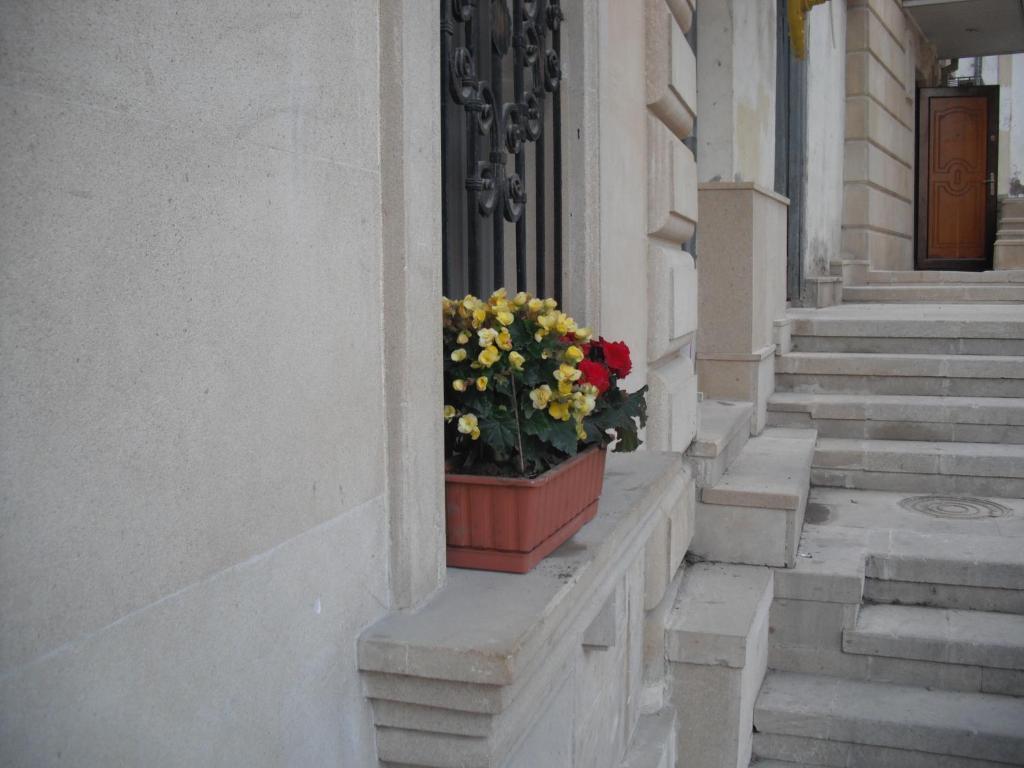 Premier Old Gates Hotel Baku Exterior photo