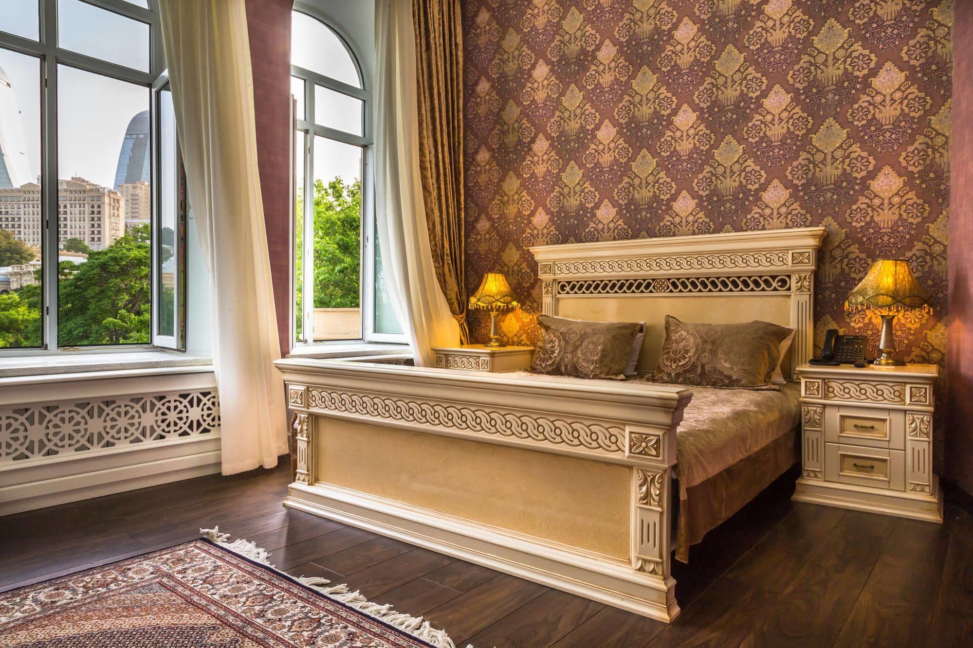 Premier Old Gates Hotel Baku Exterior photo