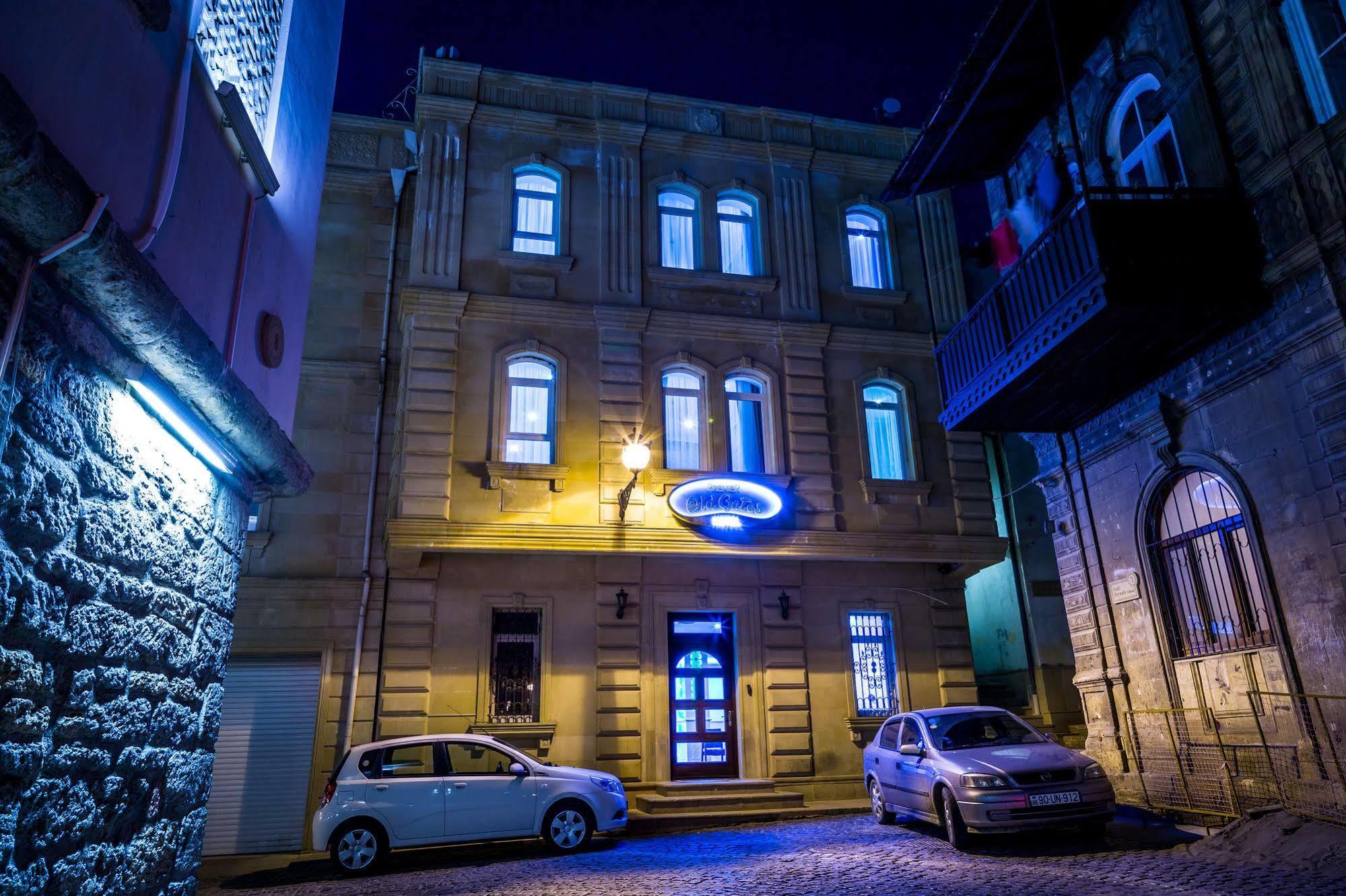 Premier Old Gates Hotel Baku Exterior photo